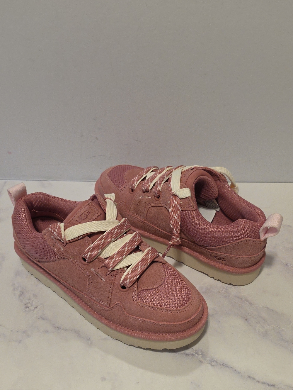 Ugg Women’s Casual Pink Lace-Up Sneakers Brand New No Tag